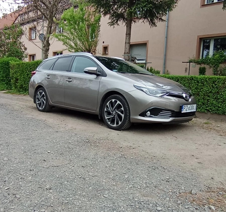 Toyota Auris cena 52400 przebieg: 142000, rok produkcji 2015 z Bolesławiec małe 29